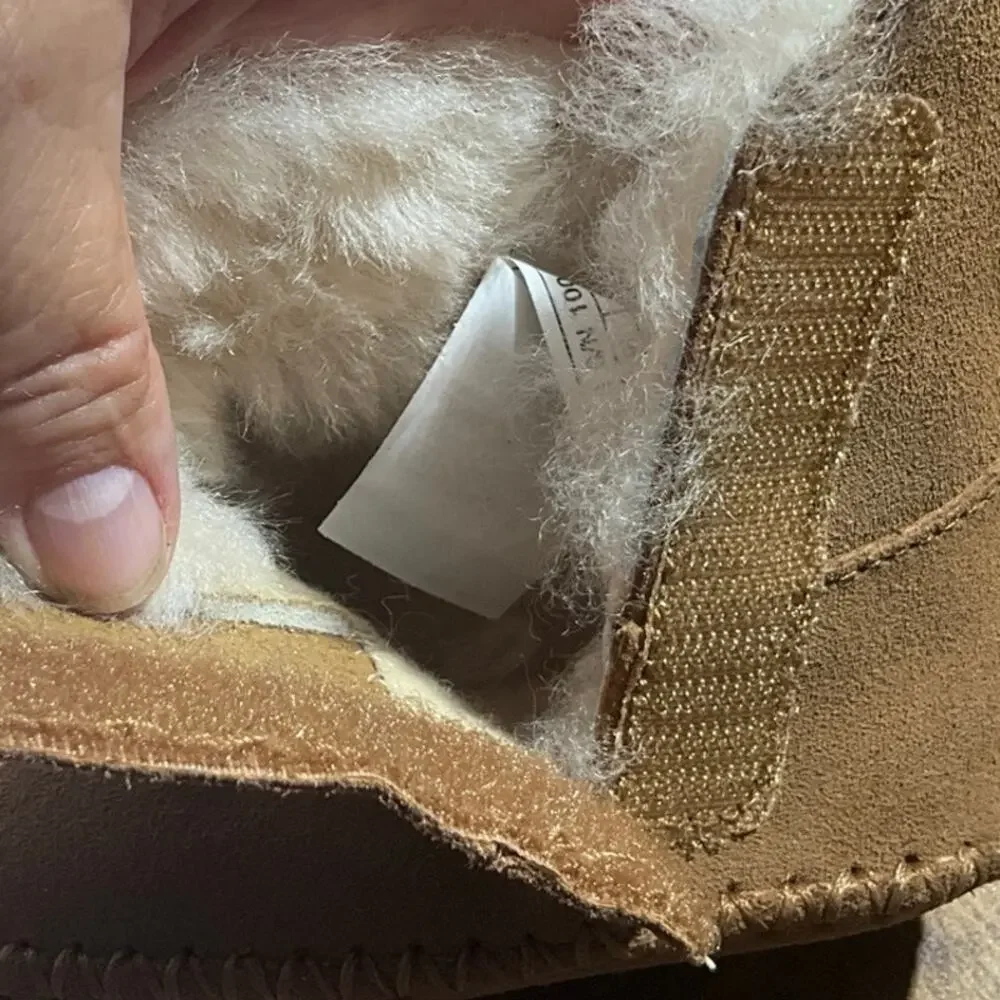 MWOT - UGG Lemmy II Infants Baby Beige Suede Boots Size 02/03 6-12 Months